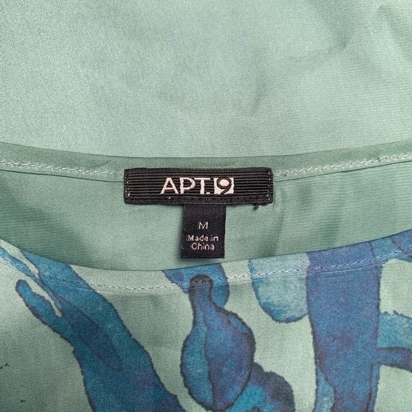 Apt 9 Blue Green Print Top - Picture 5 of 5